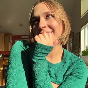 Meet your Posher, Stephanie